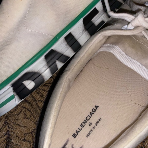 Balenciaga sneakers - Picture 3 of 5